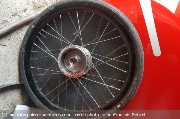 Roue avant de 20