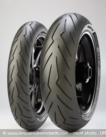 Pirelli Diablo Rosso III, un pistard qui voit rouge, mais se tient sous la pluie