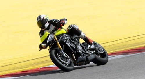 Essai  Triumph Speed Triple 1200 RX