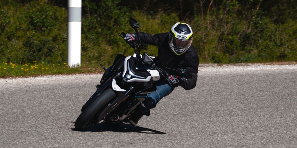 Essai  CFMOTO 675 NK