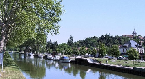Balade à moto entre l'Yonne et la Loire par les sud Gâtinais 