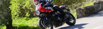 Essai moto Triumph Thruxton 400