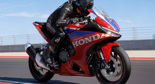 Honda dévoile la CBR500R Four, une nouvelle sportive de moyenne cylindrée à moteur 4 cylindres délivrant 72 ch et doté d'E-Clutch