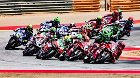 Retour en images sur le triplé de Nicolo Bulega lors de la manchez d'Aragon du Championnat du MOnde Superbike