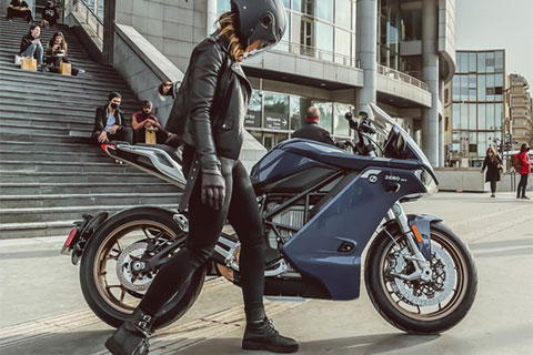 Jeu : un mois en Zero Motorcycles