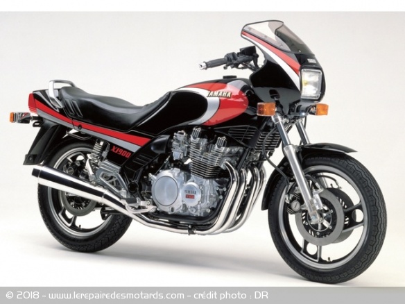 Définition : basique, Yamaha XJ 900