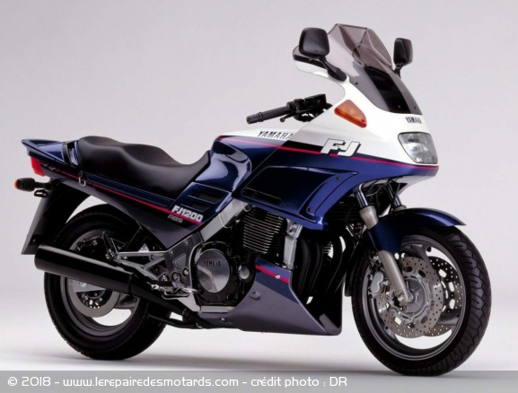 Définition : Sport-GT, Yamaha FJ 1200