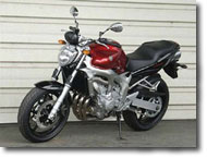 Yamaha Fazer millésime 2004