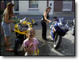 Suzuki GSX-R - Tania