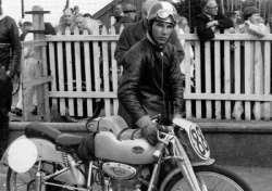 Pilote de légende : Carlo Ubbiali (photo : DR)