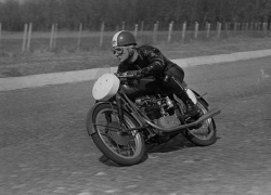 Pilote de légende : Carlo Ubbiali