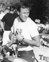 Pilote de légende : Dick Mann (photo : DR)