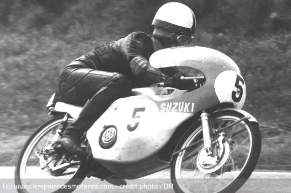 C'est avec Suzuki que Degner est allé chercher le titre mondial C'est avec Suzuki que Degner est allé chercher le titre mondial
