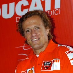 Histoire de pilote : Sete Gibernau - crédit photo : Ducati