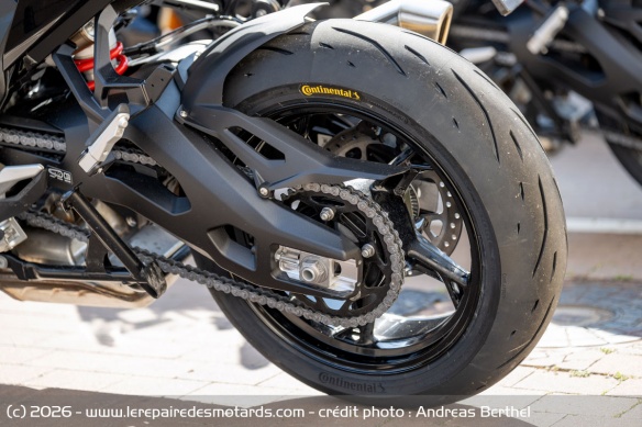 Le pneu Continental ContiSportAttack 5