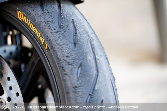 Continental &eacute;voque environ 6000 km de long&eacute;vit&eacute; pour l'avant comme l'arri&egrave;re
