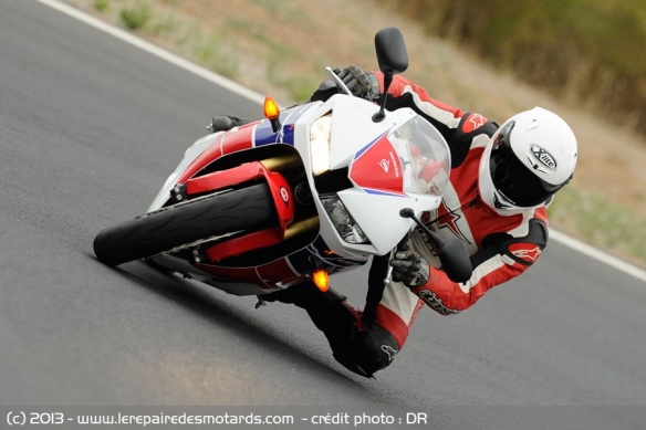 Essai sur piste du pneu Dunlop Sportsmart2