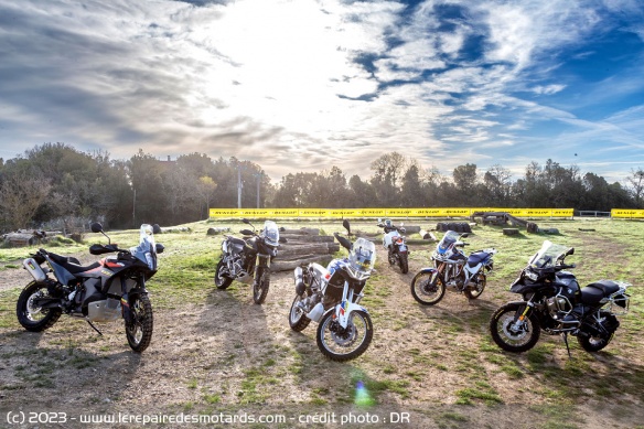 Essai des pneus Dunlop Trailmax Raid sur 5 modèles différents et représentatifs du marché