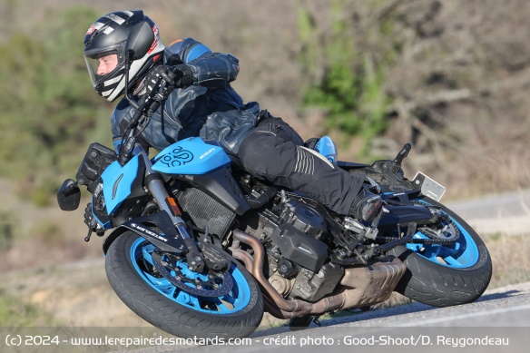 Essai du Metzeler Roadtec 02 sur la Suzuki GSX-8S