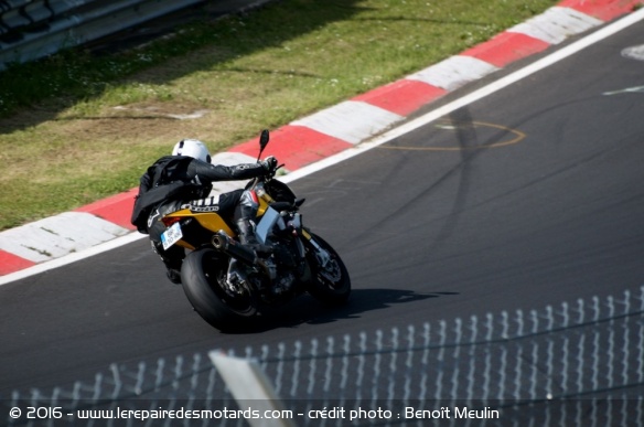 Test : pneus Mitas SportForce+ en action sur le Nürburgring