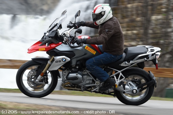 Essai pneu Pirelli Scorpion Trail II avec BMW GS