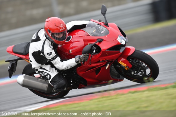 Entrée en piste avec la Suzuki GSX-R 1000