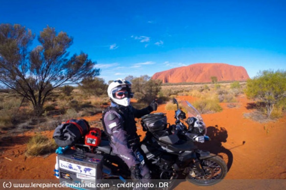 Ayers Rock, montagne sacrée des aborigènes en Australie