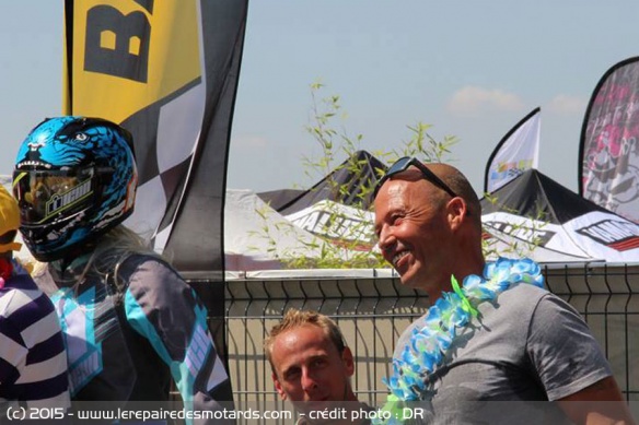 Le public n'oublie pas ses idoles. Stéphane Chambon, roi du Guidon d'Or, champion du monde Supersport et tenant du titre de l'amitié, a été ovationné...
