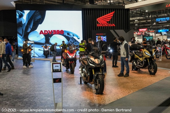 Stand Honda et ADV 350