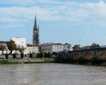 Vue du pont et de l'glise de Libourne (c) Cobber17