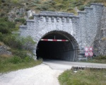 L'entre du tunnel du Roux