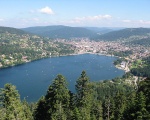 Vue sur Grardmer et son lac  Christian Amet