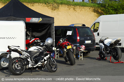 Tente et camping stage