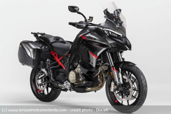 Ducati Multistrada V4 S Grand Tour 2024