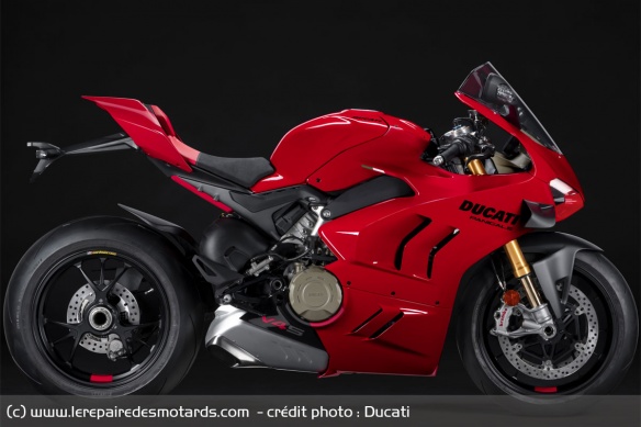 Ducati Panigale V4 S 2022