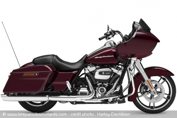 Fiche technique Harley-Davidson Road Glide 107