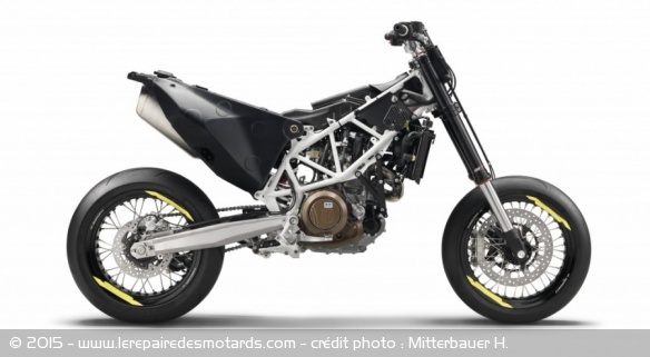 Fiche technique Husqvarna 701 Supermoto