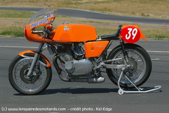 Laverda 915 SFC