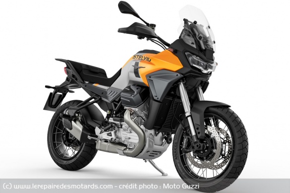 Moto Guzzi Stelvio 2024