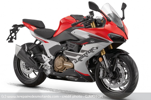 QJMOTOR SRK 600 RS 2025