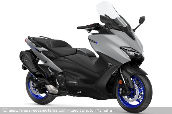 Yamaha TMax 560