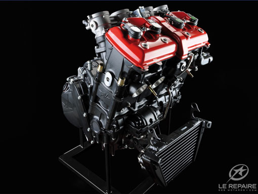testa rossa et soupapes radiales pour ce superbe 4 cylindres de plus de 180 cv/l