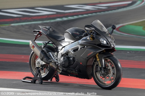 Technique de l'Aprilia RSV4 1100 Factory