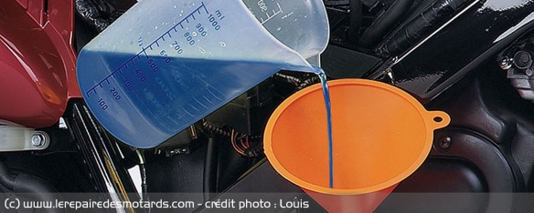 Remplir le liquide de refroidissement