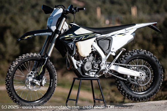 L'enduro Triumph TF 250-E L'enduro Triumph TF 250-E