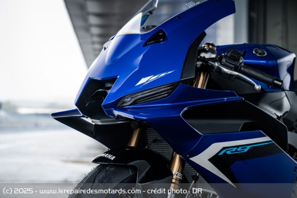 Essai sportive Yamaha R9 Essai sportive Yamaha R9