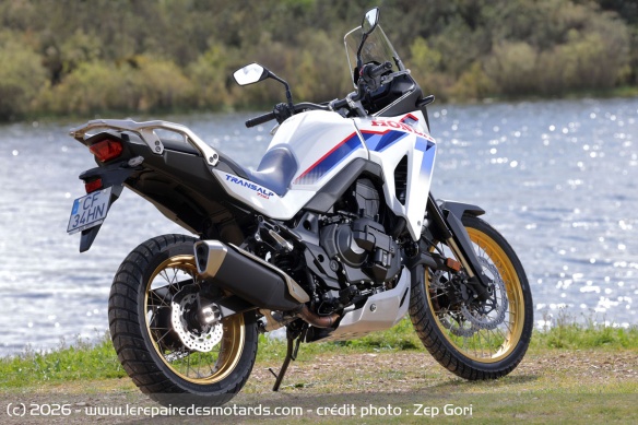 Le trail Honda XL750 Transalp E-clutch