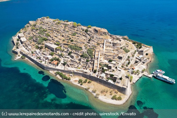 L'ile de Spinalonga L'ile de Spinalonga
