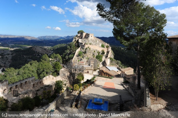 Le chateau de Xativa et ses remparts !