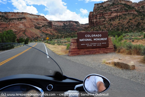Etats-Unis : entrée du Colorado National Monument 